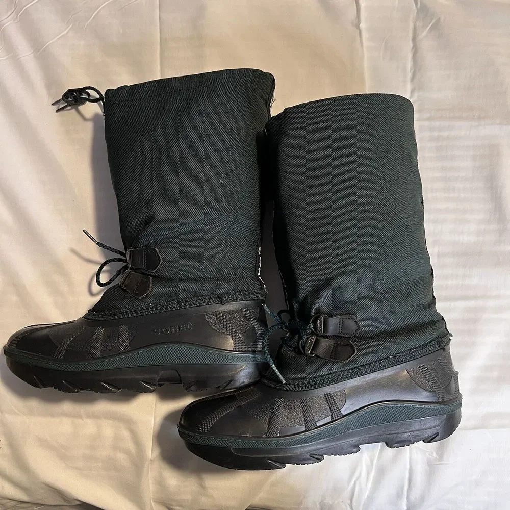 Sorel Lined Winter Snow Boots youth Size 6 Green Liners Lace‎ Front